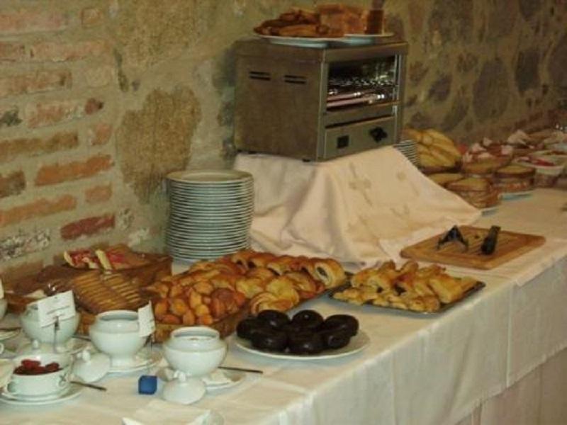 Hospederia Valle Del Ambroz Hervás Buitenkant foto